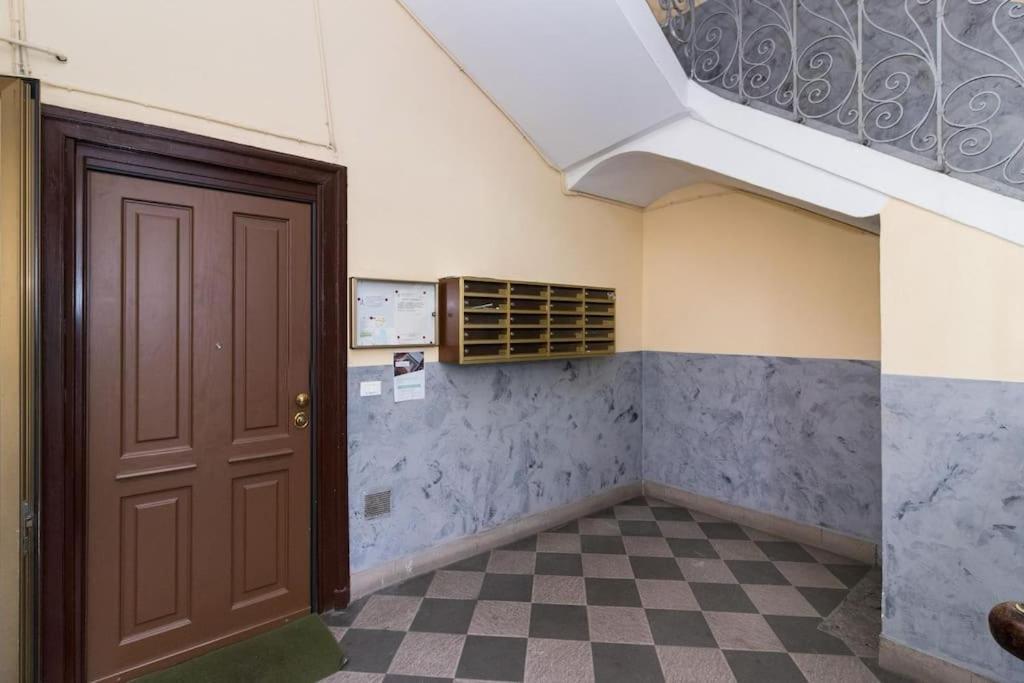 Appartement La Piccola By Happyhostorino Turin